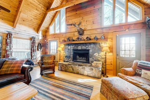 Timberidge Lodge House in Qualla