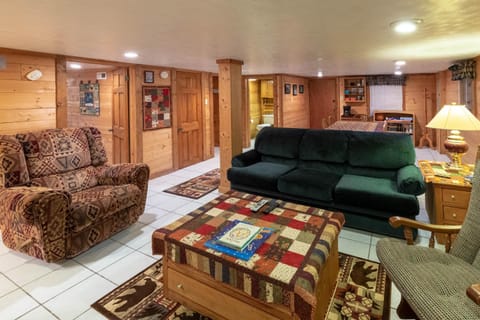 3 Bed 2 Bath Vacation home in Bryson City House in Swain County
