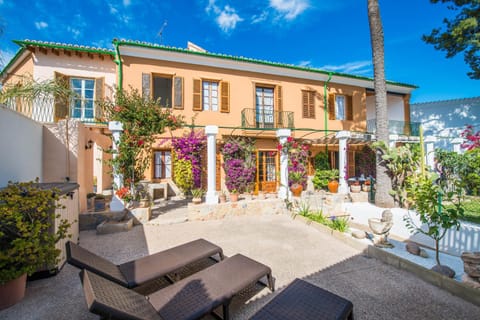 Property building, Patio