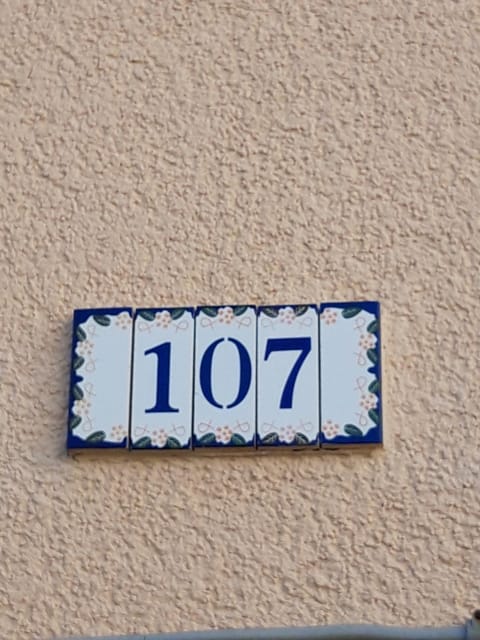 Facade/entrance, Property logo or sign