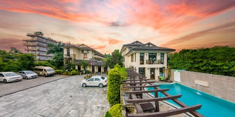 Property building, Sunset