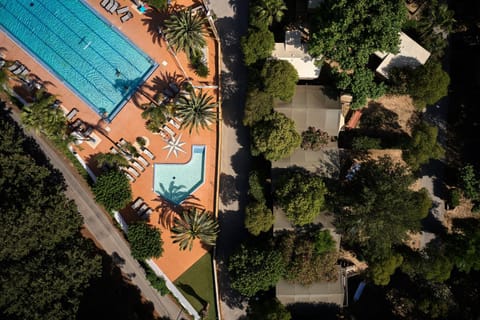 Bird's eye view, Swimming pool