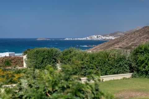 Spring, Day, Natural landscape, Garden, Mountain view, Sea view