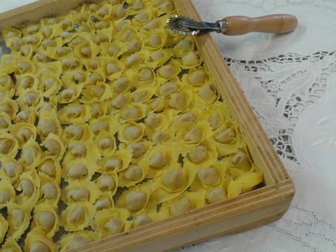 Food and drinks, Food