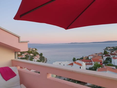 Property building, Patio, Day, Natural landscape, View (from property/room), Balcony/Terrace