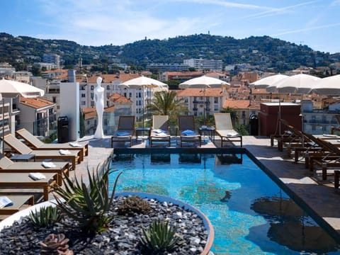 Pool view, Swimming pool, Swimming pool