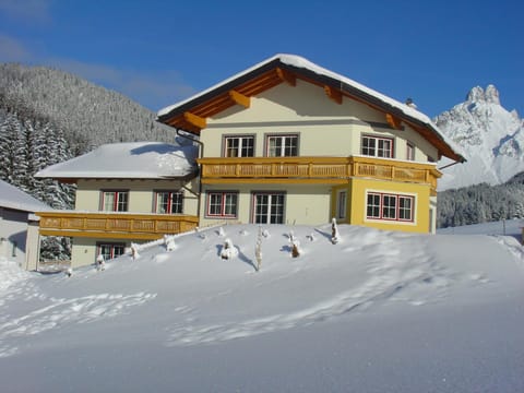 Property building, Winter