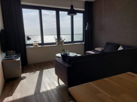 TV and multimedia, Living room, Seating area, Sea view, Sea view