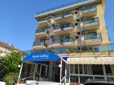 Property building, Balcony/Terrace