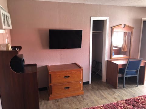 TV and multimedia, Seating area