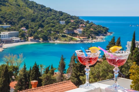 View (from property/room), Drinks