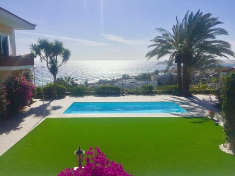 Sea view, Swimming pool