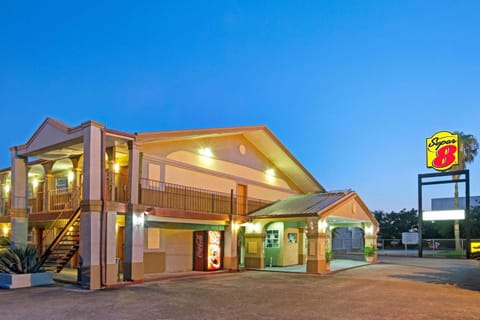 Property building, On site