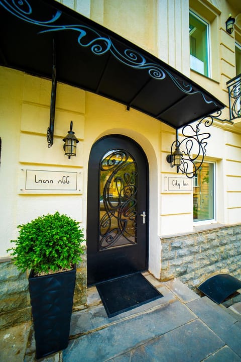 Facade/entrance, Day