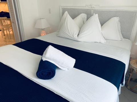 Beach house -magic SoBe 209 Apartment in Flamingo Lummus