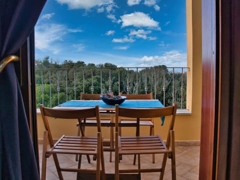 View (from property/room), Balcony/Terrace