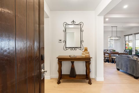 C44 Lux Villa Near Clubhouse With Ms, Pac Man Condo Apartment in Indian Wells