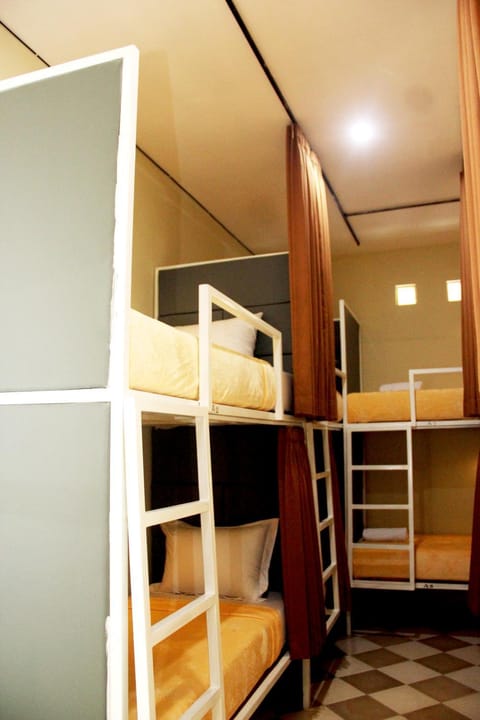 Bed, Bedroom, bunk bed