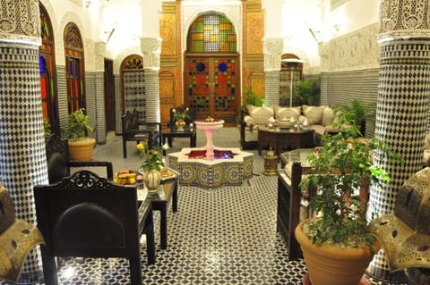 Patio, Restaurant/places to eat