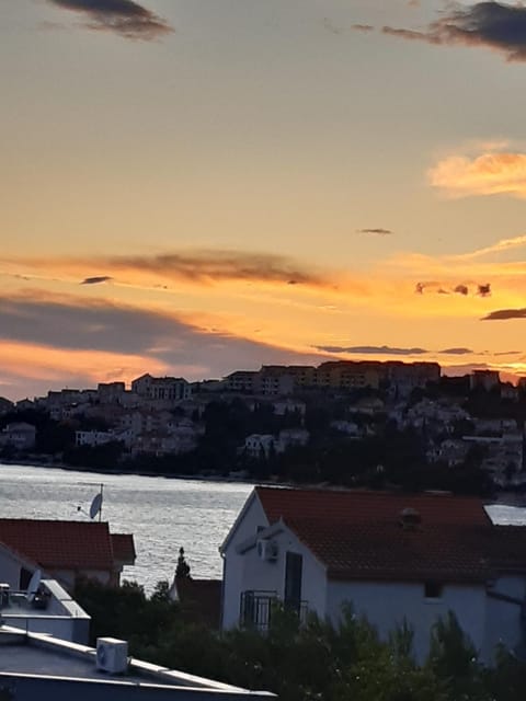 Varaždinci Apartment in Šibenik-Knin County, Croatia