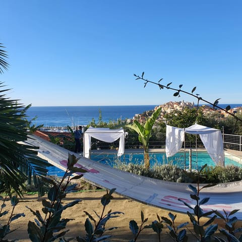 Day, Activities, Garden, View (from property/room), Beach, City view, Garden view, Landmark view, Pool view, Sea view, Area and facilities, Swimming pool, Swimming pool, Sports