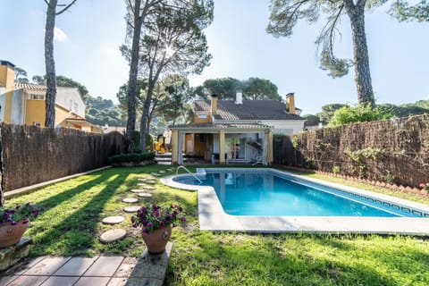 Garden, Garden view, Pool view, Swimming pool