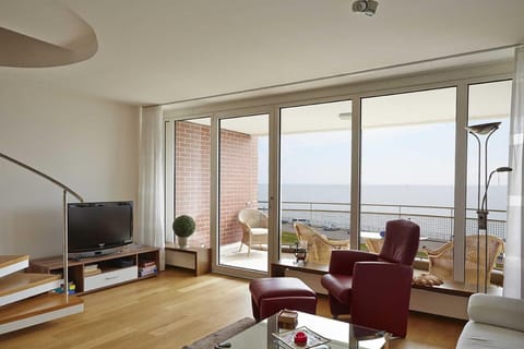 TV and multimedia, Living room, Seating area, Sea view