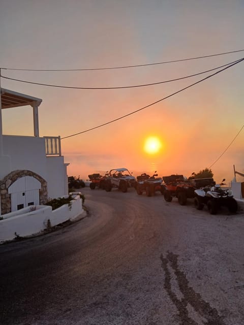 Atlantida Spacious Flat House in Thera