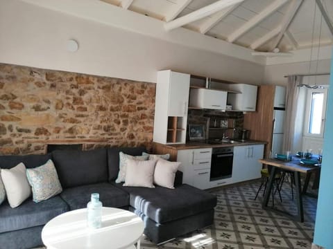 1920 House in Messenia