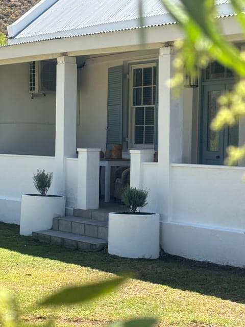 Kandelaars Cottage Farm Stay in Western Cape