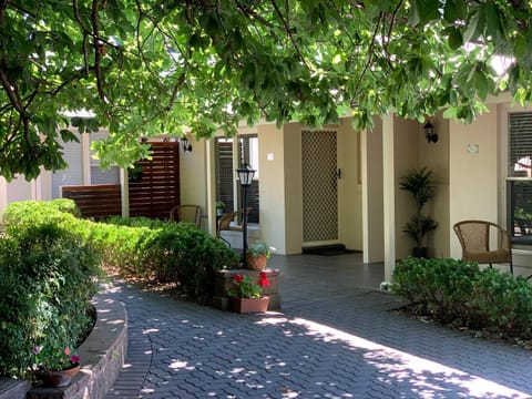 Patio, Garden, Garden view