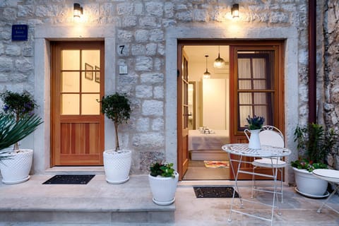 Patio, Balcony/Terrace