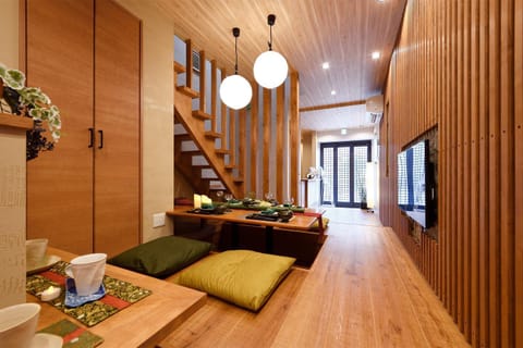 Living room, Lobby or reception
