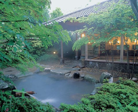 Hot Spring Bath, Open Air Bath