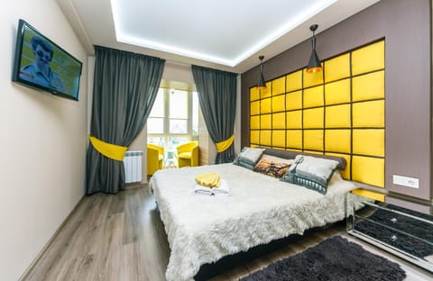 Day, Photo of the whole room