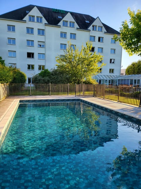 Pool view, Swimming pool
