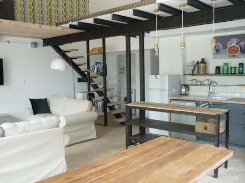 Atelier 2 - for 6 people with shared pool Apartment in Bourgogne-Franche-Comté