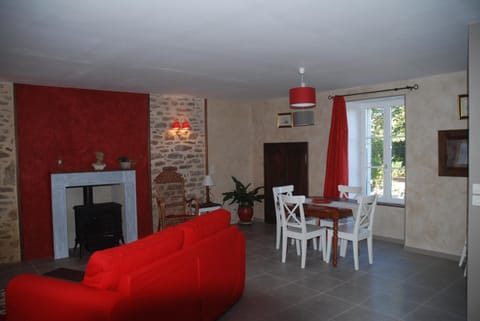 Living room, Dining area