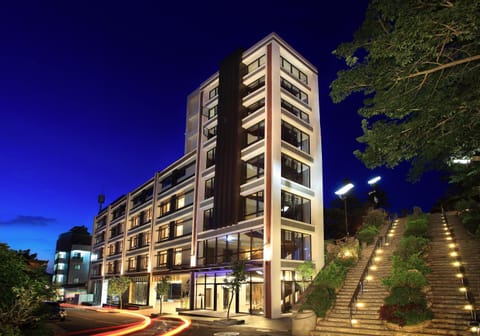 Property building, Bird's eye view