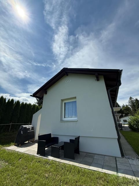 Property building, BBQ facilities, Garden