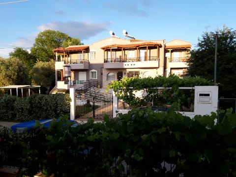 Kostalina Hotel Studios Apartment hotel in Thasos