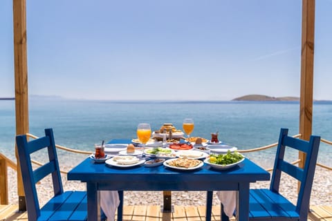 Food and drinks
