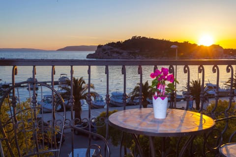 Balcony/Terrace, Sunset