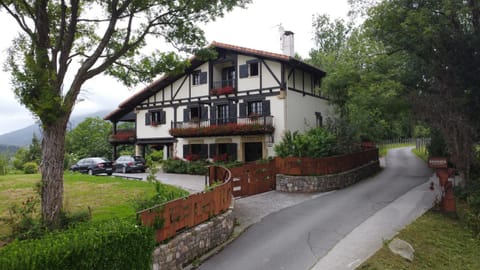 Property building, Natural landscape, Mountain view, Street view