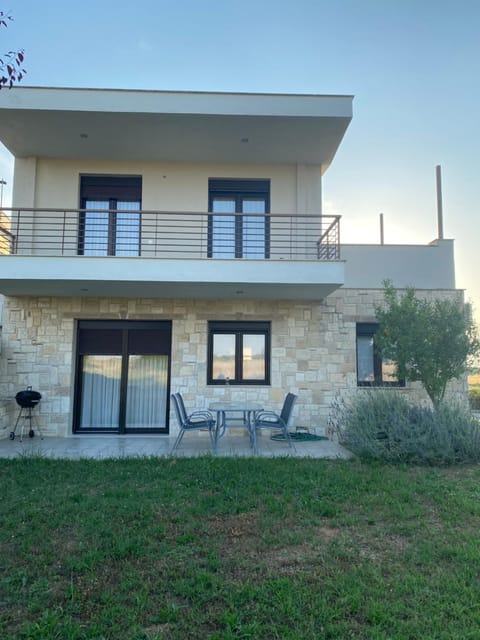 Aelia Villa House in Halkidiki