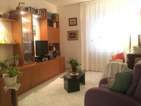 Anne Marie Sweet Home Apartment in Livorno