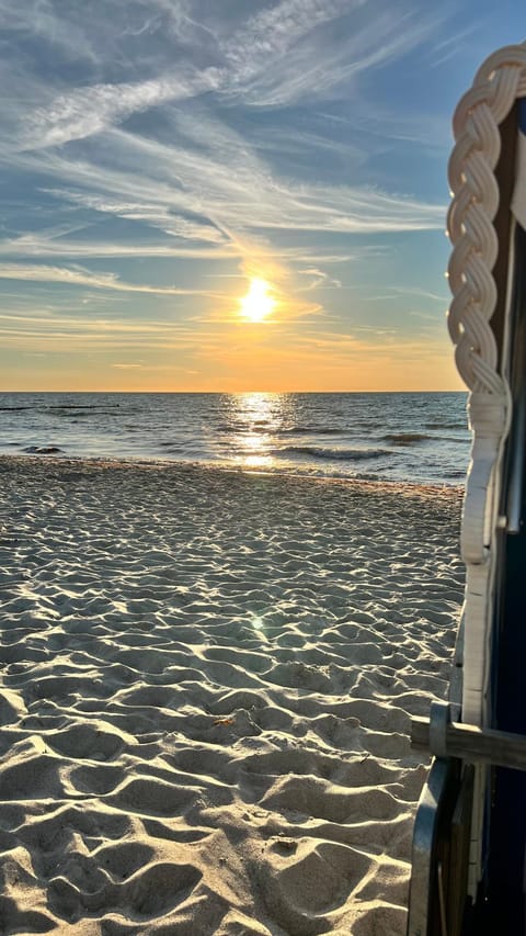 Nearby landmark, Off site, Day, Natural landscape, Beach, Sea view, Sunset