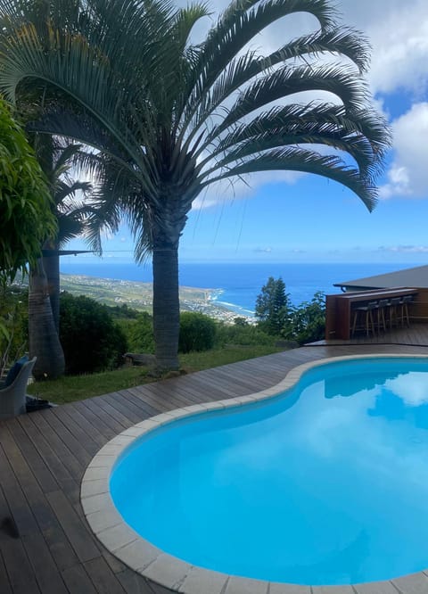 View (from property/room), Sea view, Sea view, Swimming pool