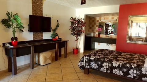 Lago Motor Inn Motel in Lake Worth