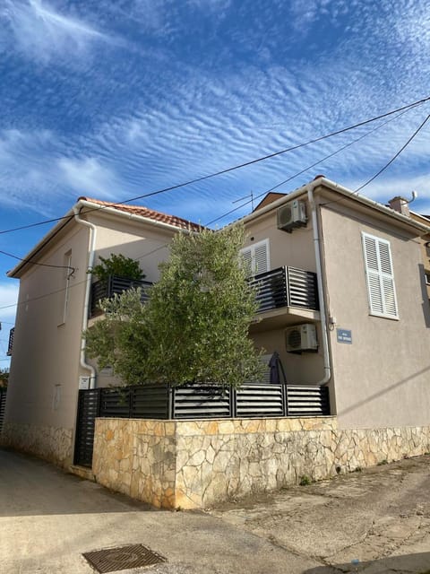 Apartmani Casa Calle Apartment in Zadar County